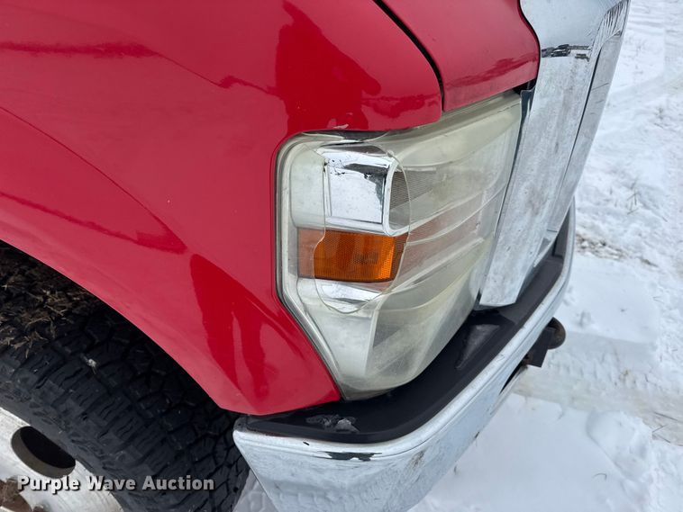 image for item EN0760 2008 Ford F350 flatbed pickup truck