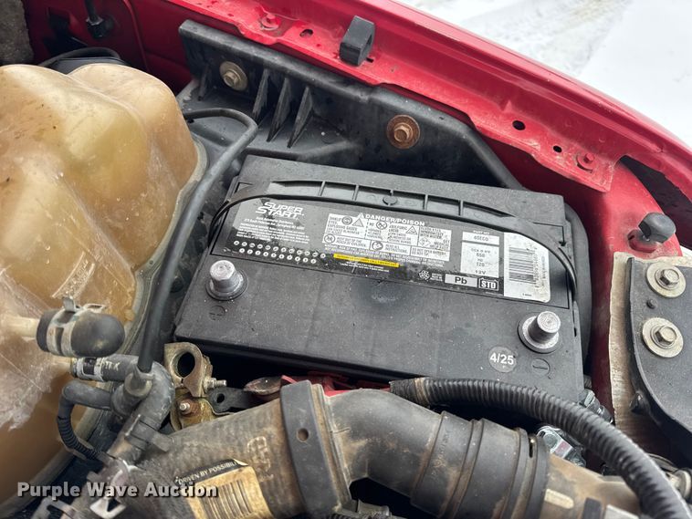 image for item EN0760 2008 Ford F350 flatbed pickup truck