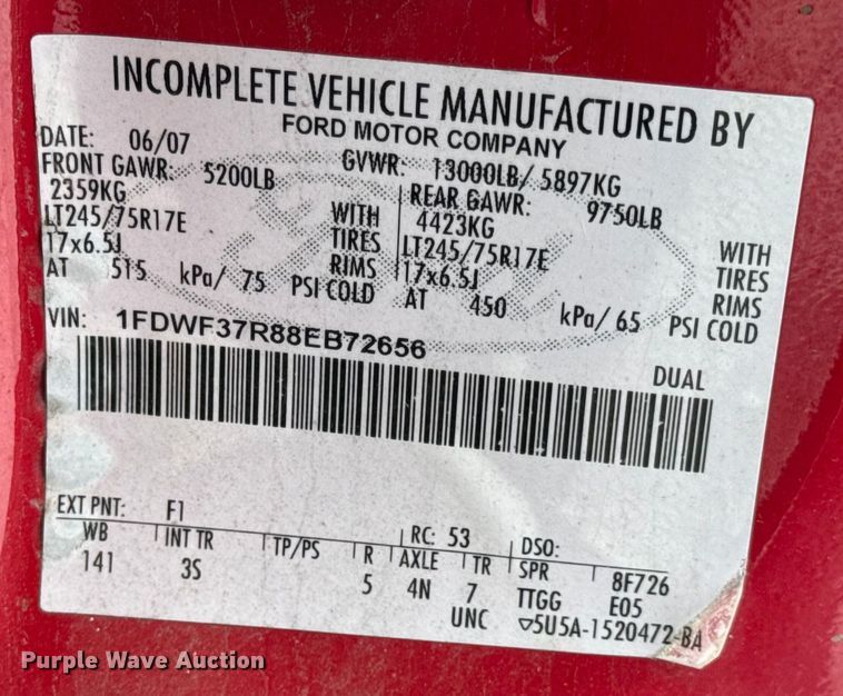 image for item EN0760 2008 Ford F350 flatbed pickup truck