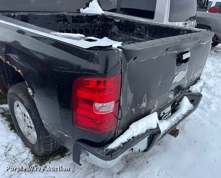 image for item EN0761 2008 Chevrolet Silverado 1500 Crew Cab pickup truck