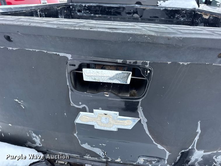 image for item EN0761 2008 Chevrolet Silverado 1500 Crew Cab pickup truck