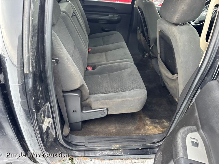 image for item EN0761 2008 Chevrolet Silverado 1500 Crew Cab pickup truck