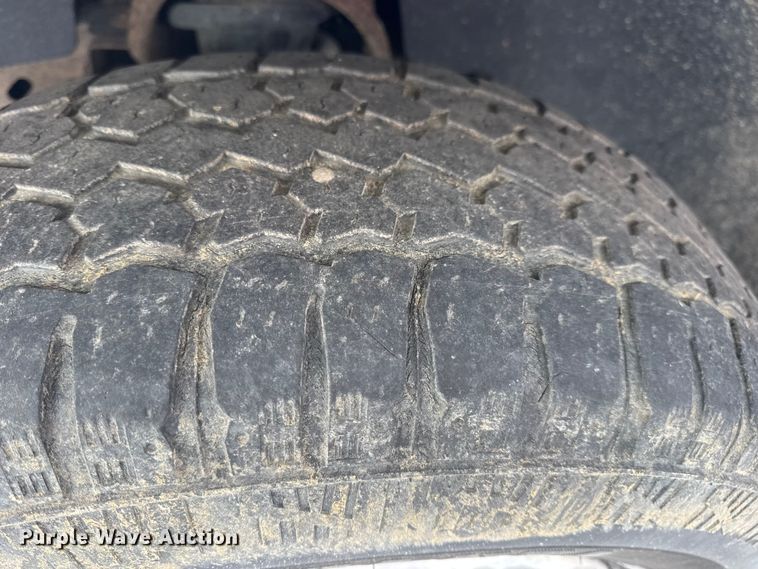 image for item EN0761 2008 Chevrolet Silverado 1500 Crew Cab pickup truck