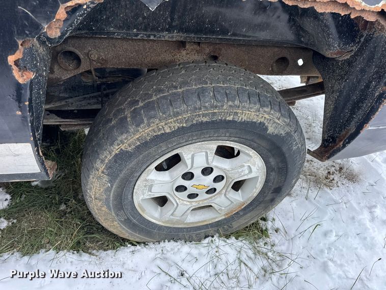 image for item EN0761 2008 Chevrolet Silverado 1500 Crew Cab pickup truck