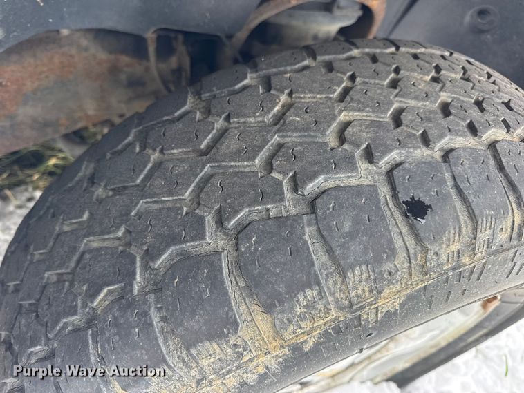 image for item EN0761 2008 Chevrolet Silverado 1500 Crew Cab pickup truck