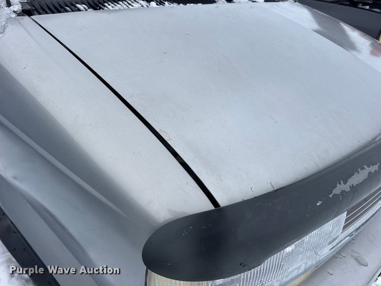 image for item EN0762 1997 Chevrolet Astro van