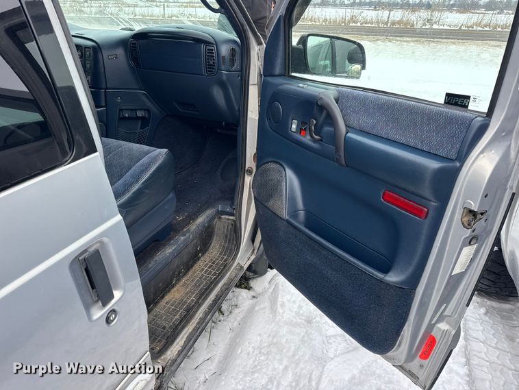 image for item EN0762 1997 Chevrolet Astro van