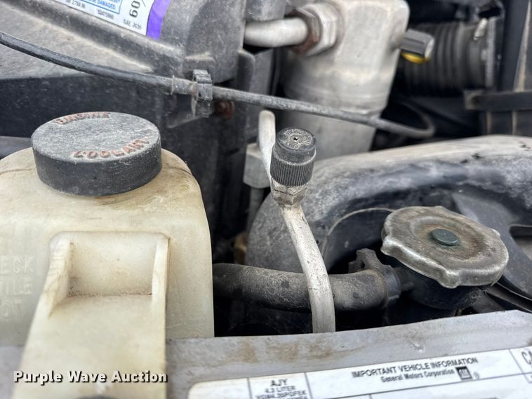 image for item EN0762 1997 Chevrolet Astro van