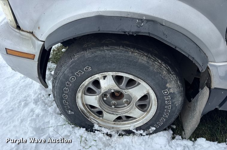 image for item EN0762 1997 Chevrolet Astro van