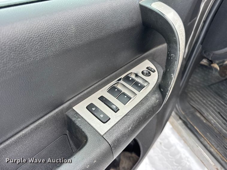 image for item EN0763 2008 Chevrolet Silverado 1500 Crew Cab pickup truck