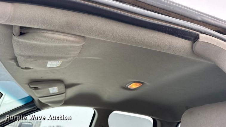 image for item EN0764 2009 Dodge Ram 2500 Quad Cab bale bed pickup truck