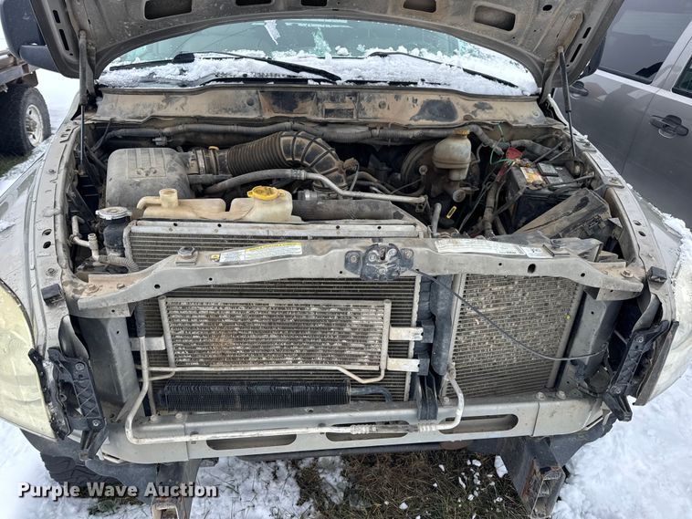 image for item EN0764 2009 Dodge Ram 2500 Quad Cab bale bed pickup truck