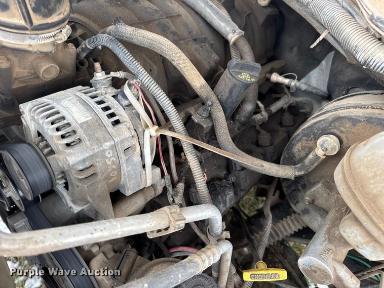 image for item EN0764 2009 Dodge Ram 2500 Quad Cab bale bed pickup truck