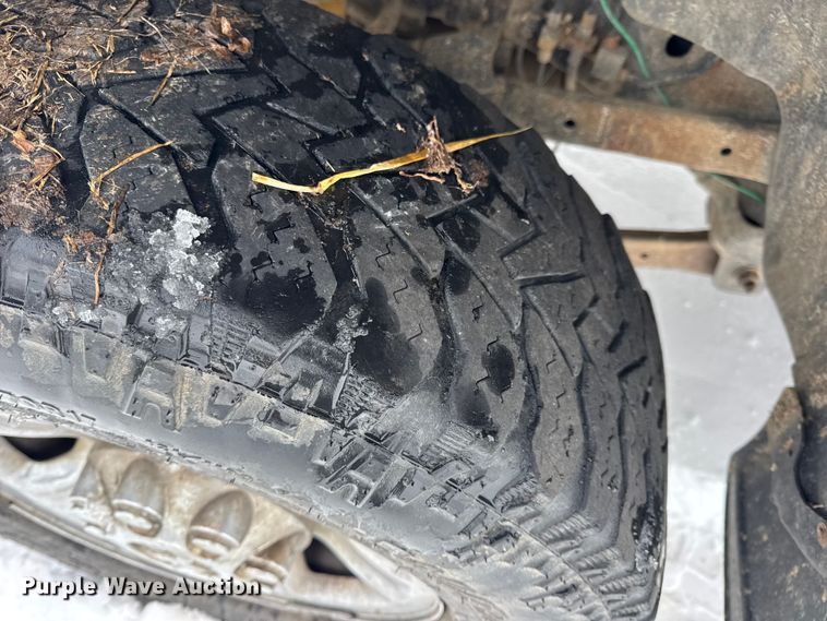 image for item EN0764 2009 Dodge Ram 2500 Quad Cab bale bed pickup truck