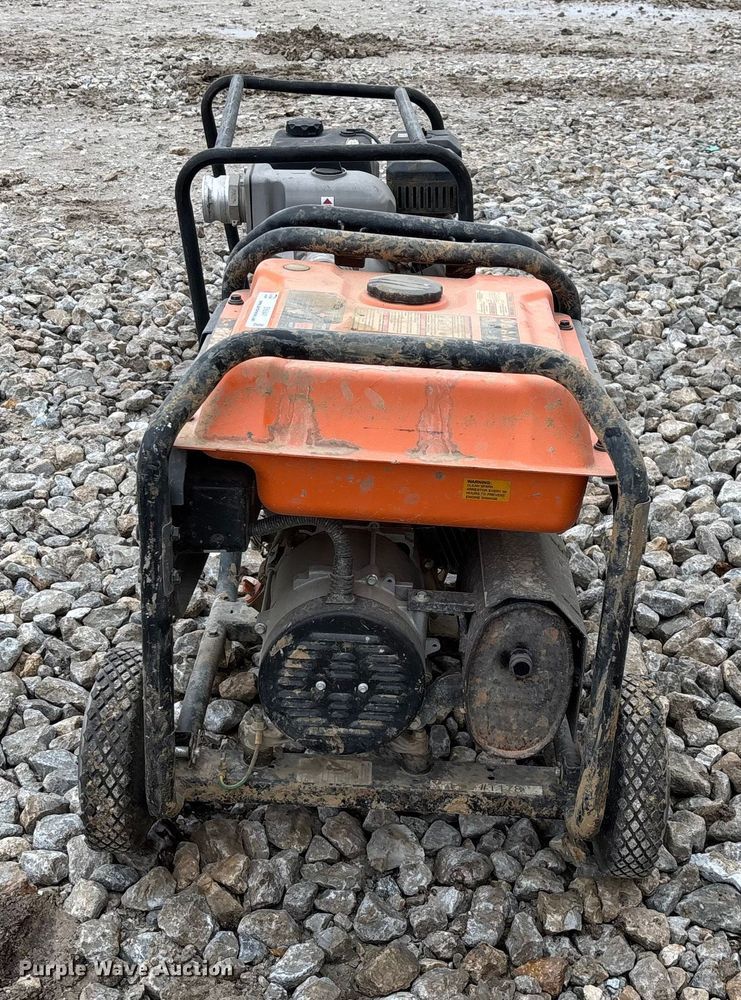 image for item EN5841 Generator and pump