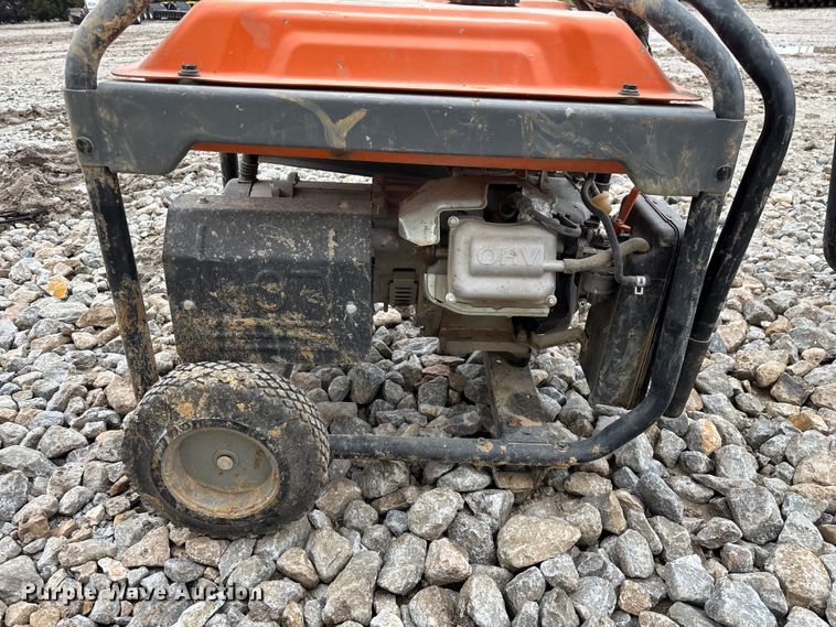 image for item EN5841 Generator and pump