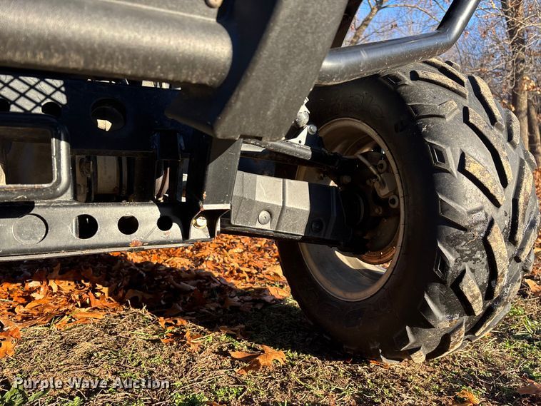 image for item EN5863 2011 Artic Cat Prowler HDX 700  utility vehicle