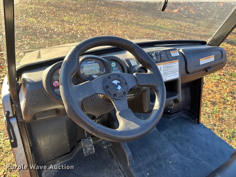 image for item EN5863 2011 Artic Cat Prowler HDX 700  utility vehicle
