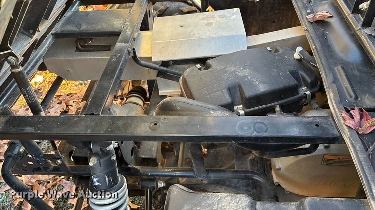 image for item EN5863 2011 Artic Cat Prowler HDX 700  utility vehicle