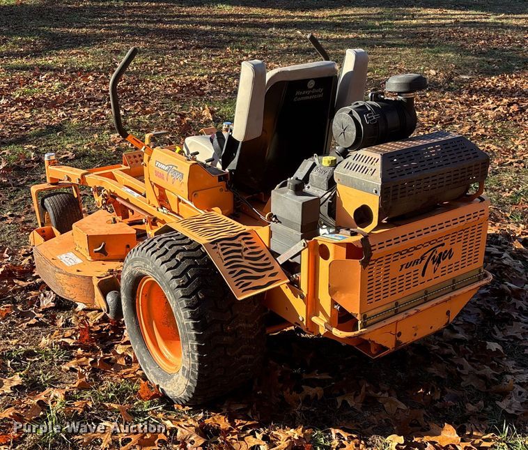 image for item EN5865 Scag Turf Tiger STT61A-27CH ZTR lawn mower
