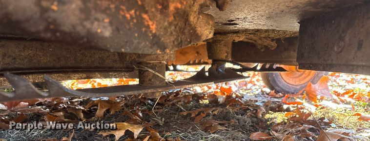 image for item EN5865 Scag Turf Tiger STT61A-27CH ZTR lawn mower