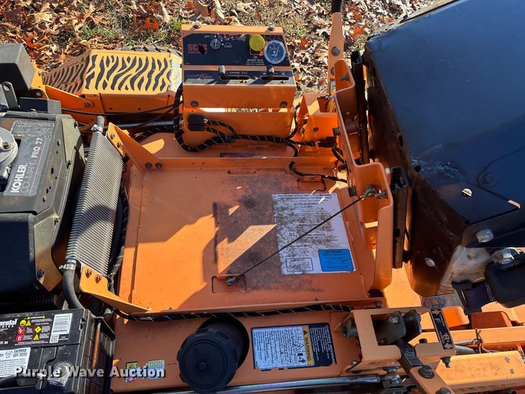 image for item EN5865 Scag Turf Tiger STT61A-27CH ZTR lawn mower