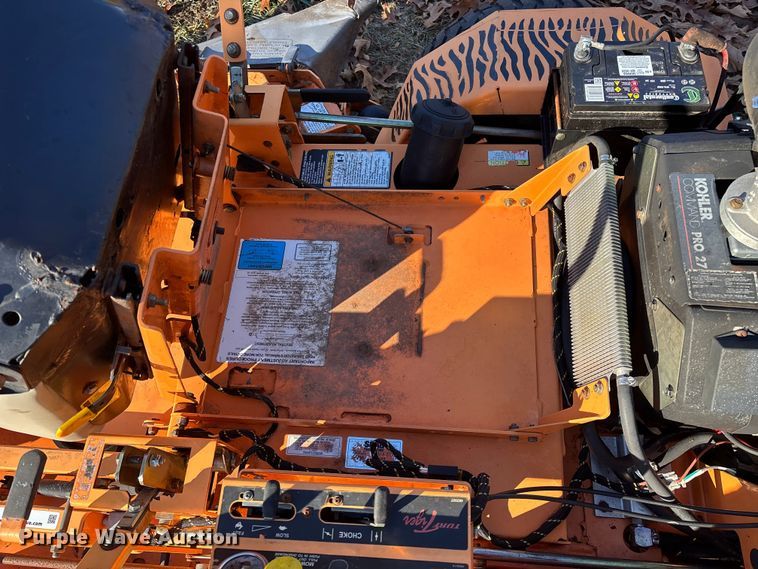 image for item EN5865 Scag Turf Tiger STT61A-27CH ZTR lawn mower