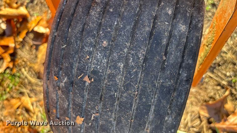 image for item EN5865 Scag Turf Tiger STT61A-27CH ZTR lawn mower