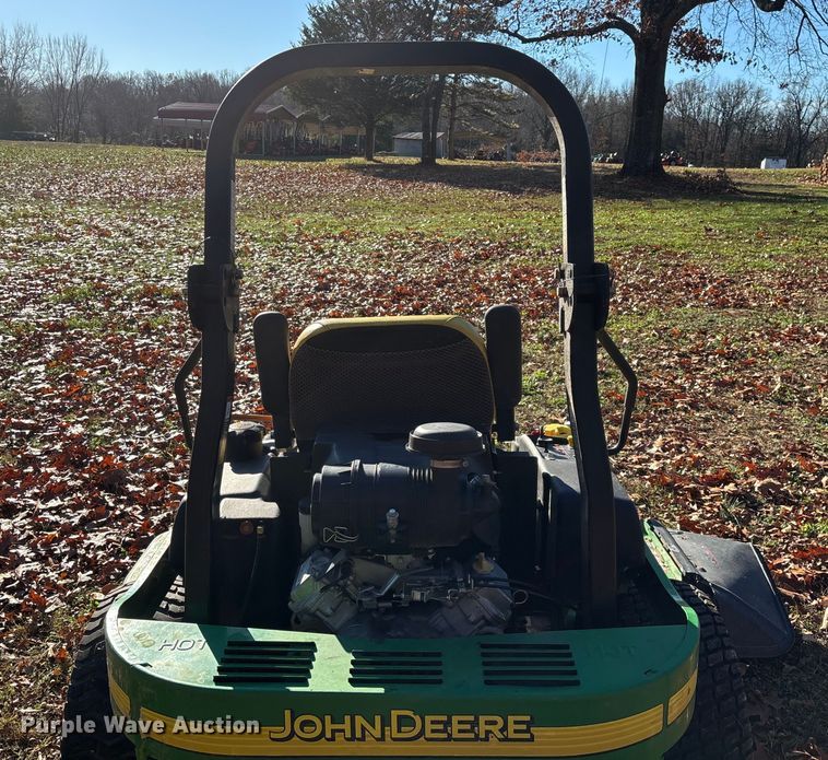 image for item EN5866 2006 John Deere 777 ZTrak ZTR lawn mower