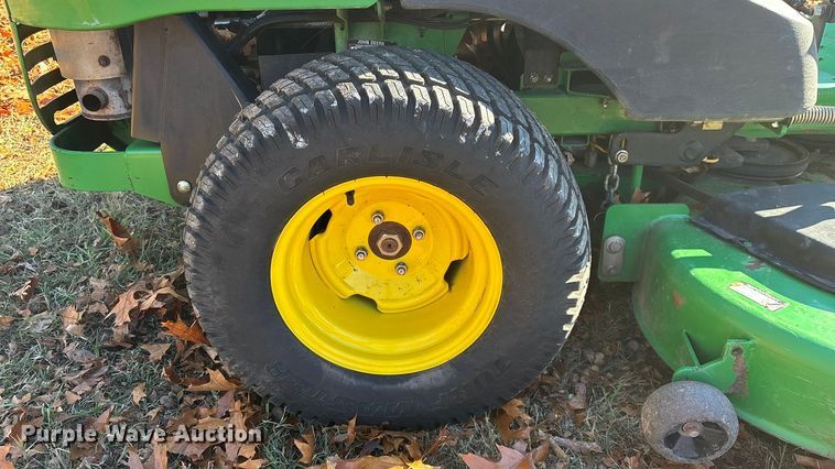 image for item EN5866 2006 John Deere 777 ZTrak ZTR lawn mower