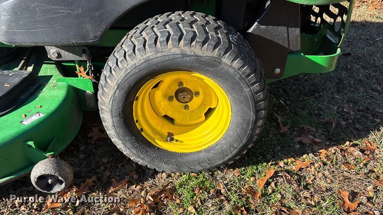 image for item EN5866 2006 John Deere 777 ZTrak ZTR lawn mower