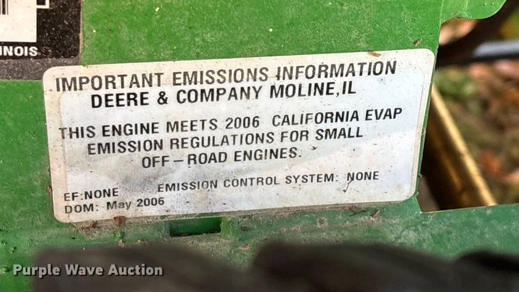 image for item EN5866 2006 John Deere 777 ZTrak ZTR lawn mower