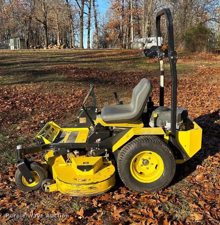 image for item EN5867 Great Dane Chariot GCBR2661S ZTR lawn mower