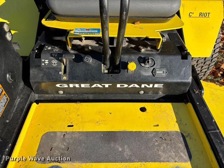 image for item EN5867 Great Dane Chariot GCBR2661S ZTR lawn mower
