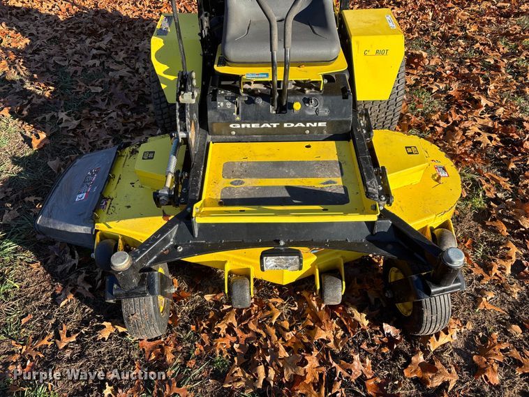 image for item EN5867 Great Dane Chariot GCBR2661S ZTR lawn mower