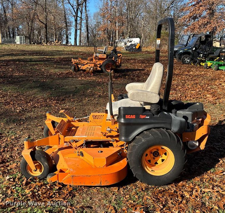 image for item EN5869 Scag Tiger Cub STC61V-23BV ZTR lawn mower