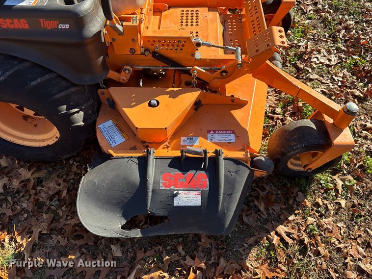 image for item EN5869 Scag Tiger Cub STC61V-23BV ZTR lawn mower
