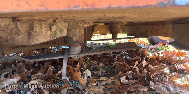 image for item EN5869 Scag Tiger Cub STC61V-23BV ZTR lawn mower