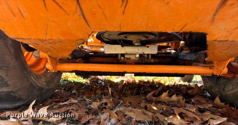 image for item EN5869 Scag Tiger Cub STC61V-23BV ZTR lawn mower