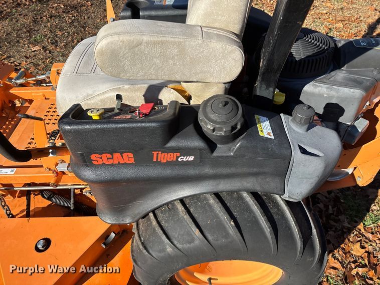 image for item EN5869 Scag Tiger Cub STC61V-23BV ZTR lawn mower