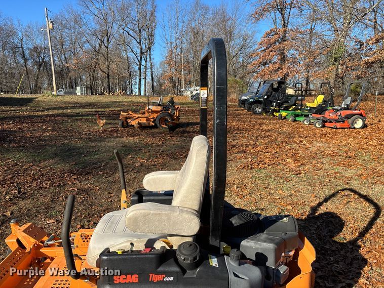 image for item EN5869 Scag Tiger Cub STC61V-23BV ZTR lawn mower