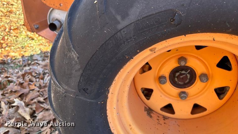 image for item EN5869 Scag Tiger Cub STC61V-23BV ZTR lawn mower