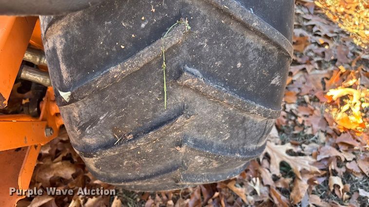 image for item EN5869 Scag Tiger Cub STC61V-23BV ZTR lawn mower