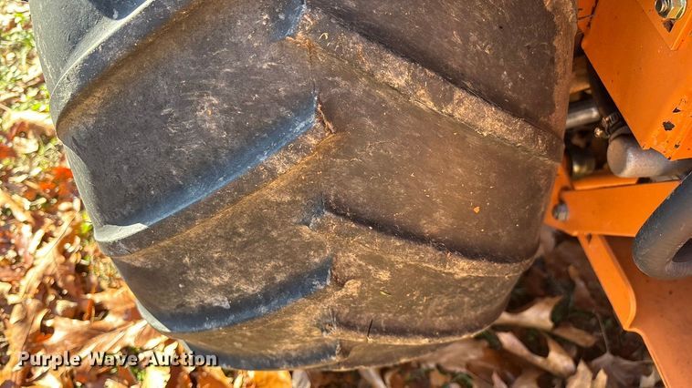 image for item EN5869 Scag Tiger Cub STC61V-23BV ZTR lawn mower