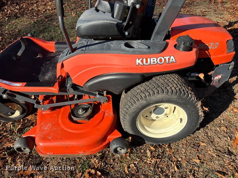 image for item EN5870 Kubota ZG23F ZTR lawn mower