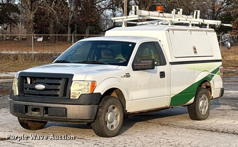 image for item EN5871 2009 Ford F150 XL pickup truck