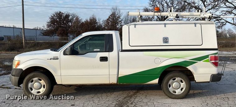 image for item EN5871 2009 Ford F150 XL pickup truck