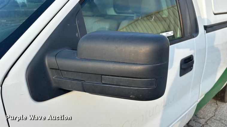 image for item EN5871 2009 Ford F150 XL pickup truck