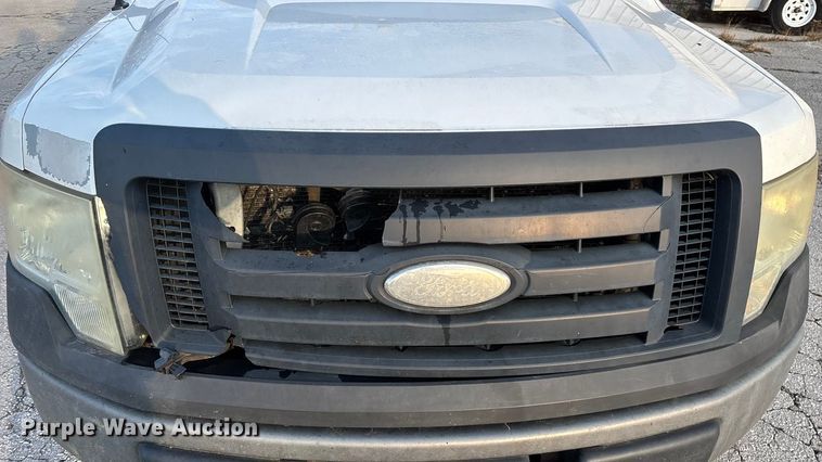 image for item EN5871 2009 Ford F150 XL pickup truck