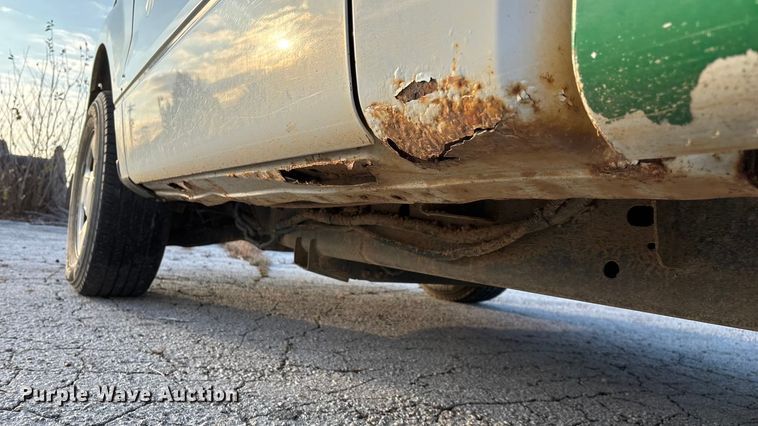 image for item EN5871 2009 Ford F150 XL pickup truck